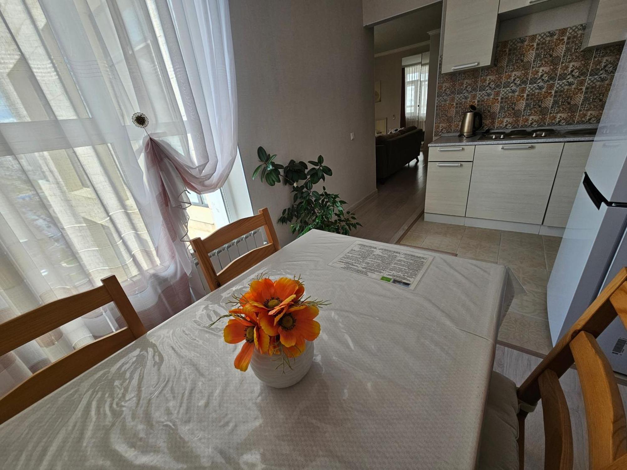 Ernaz Plus Apartments: Promenade Expo Astana Luaran gambar